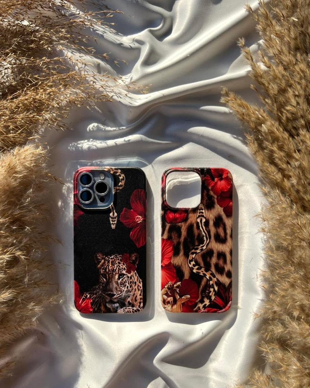 LIPSTICK KISS AND LEOPADS STYLE TRANSPARENT PHONE CASE