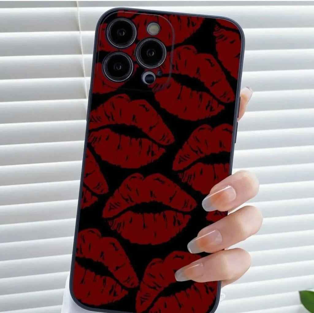 LIPS KISS CUSTERMIZED CASE
